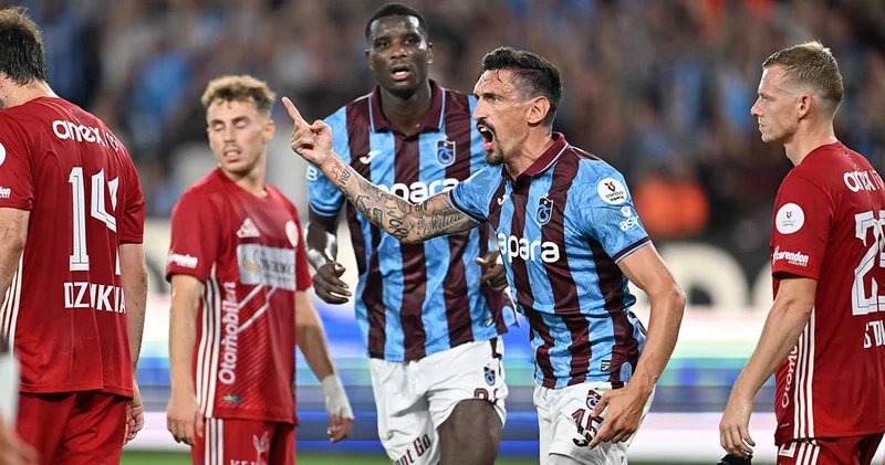 Trabzonspor fırtınası Antalyaspor u da devirdi