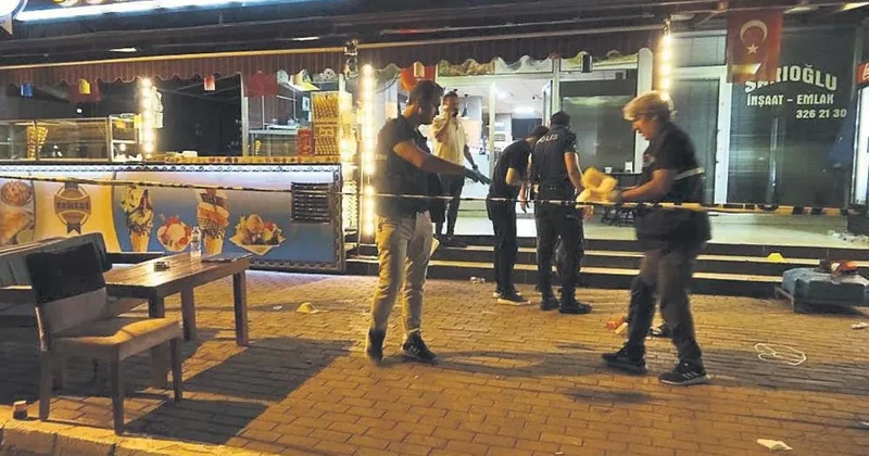 Pastanede dehşet: 3 ölü