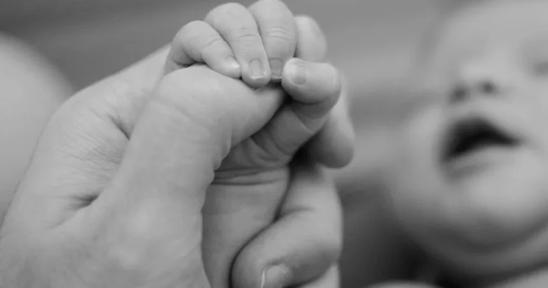 Annenin şüphesi gerçek çıktı! Öldüğü söylenen bebeğin mezarı açıldı, DNA uyuşmadı Sözcü Gazetesi