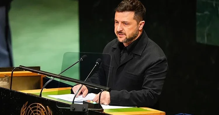 Zelenski: Rusya, NATO yu ihlal ediyor