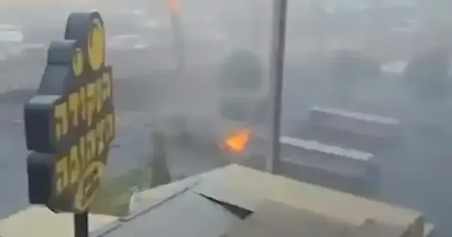 Husiler in kamikaze dronla Eylat ı vurma anı kamerada: Çok sayıda İsrailli yaralandı VİDEO İZLE