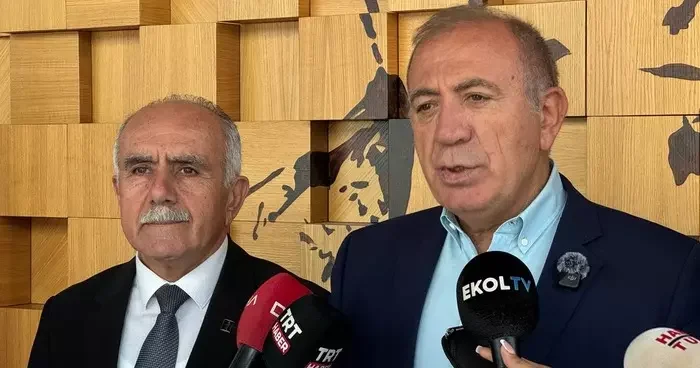 Gürsel Tekin den CHP kongresi açıklaması: Görevimiz sonladıktan sonra farklı adımlarımız olmayacak