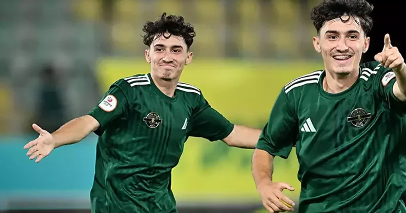 Esenler Erokspor İstanbulspor u 5 0 mağlup etti! Berat Luş 4 golle yıldızlaştı Fanatik Gazetesi Futbol Haberleri Spor