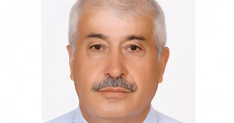 Çok sayıda arının soktuğu adam traktörünün direksiyonunda ölü bulundu