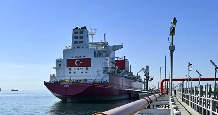 Enerji Bakanlığı ndan 70 milyar metreküplük LNG anlaşması