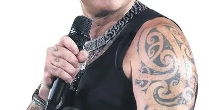 HAKAN UÇ Robbie Williams İstanbul’a geliyor!
