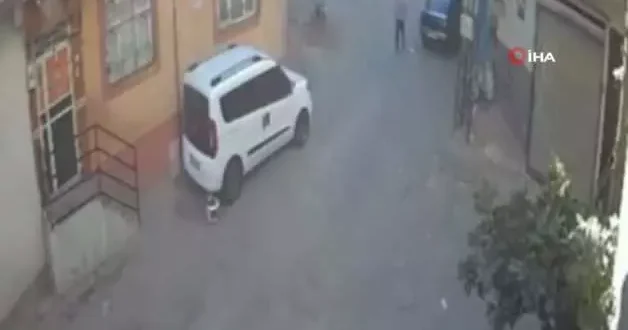 Gaziantep te güpegündüz çocuk kaçırma girişimi son anda engellendi