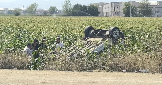 Takla atıp mısır tarlasına uçan hafif ticari aracın sürücüsü yaralandı Bursa Haberleri