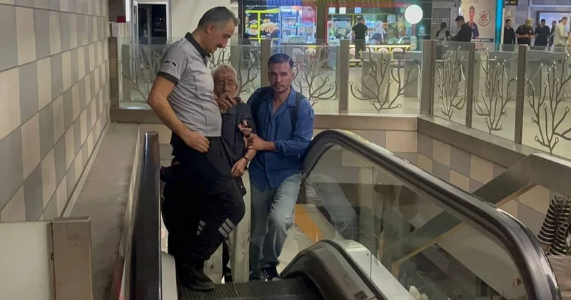 Metroda faciadan dönüldü: Şakalaşan öğrencilerin çarptığı yolcu raylara düştü