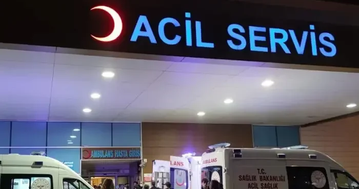 Eyüpsultan da gıda zehirlenmesi şüphesiyle hastaneye kaldırılan 2 kardeş hayatını kaybetti