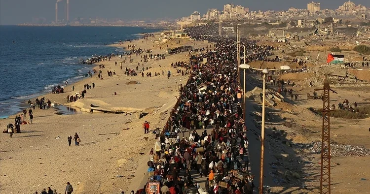 İsrail in Gazze ye saldırılarında 37 kişi öldürüldü