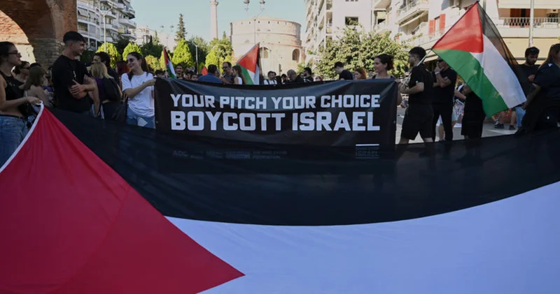 PAOK taraftarları, Maccabi Tel Aviv maçı öncesinde İsrail’i protesto etti Futbol Haberleri