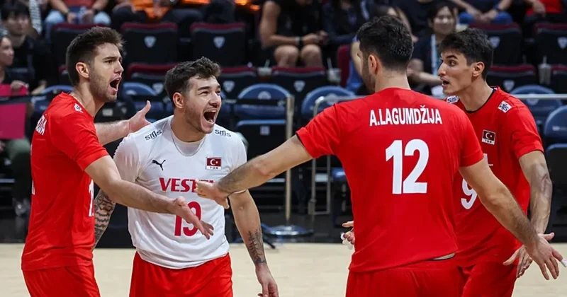 CANLI: Filenin Efeleri bir kez daha tarih yazma peşinde! Millilerin rakibi Polonya…