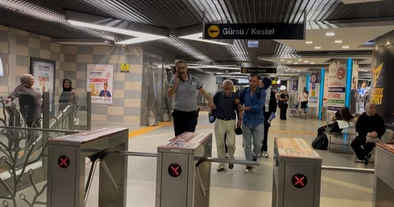 Bursa da oyun oynarken çarptıkları yaşlı adamı metro raylarına düşürdüler