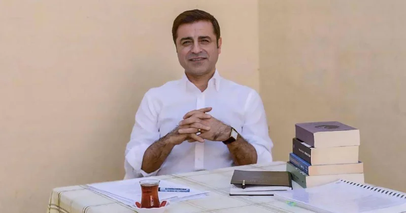 Selahattin Demirtaş ın yargılandığı dava ertelendi