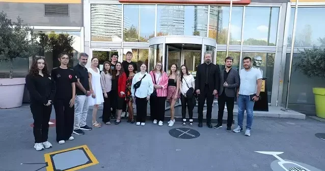 Almanya’dan gelen öğrenciler Demirören Medya ve Teknoloji MTAL i ziyaret etti