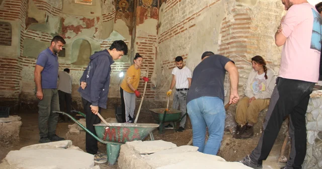 Sinop ta tarihi kilise geçmişin izlerini duvarlarındaki resimlerle bugüne taşıyor Sinop Haberleri