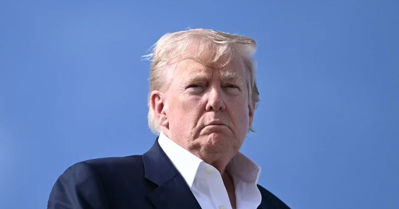Bu iki resmideki fark ne? Trump Gazze de seçtiği tarafı, masada gösterdi Sözcü Gazetesi