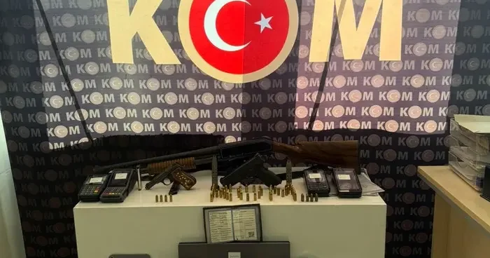 Kahramanmaraş ta tefecilik ve yağma operasyonu! 8 şüpheli gözaltına alındı