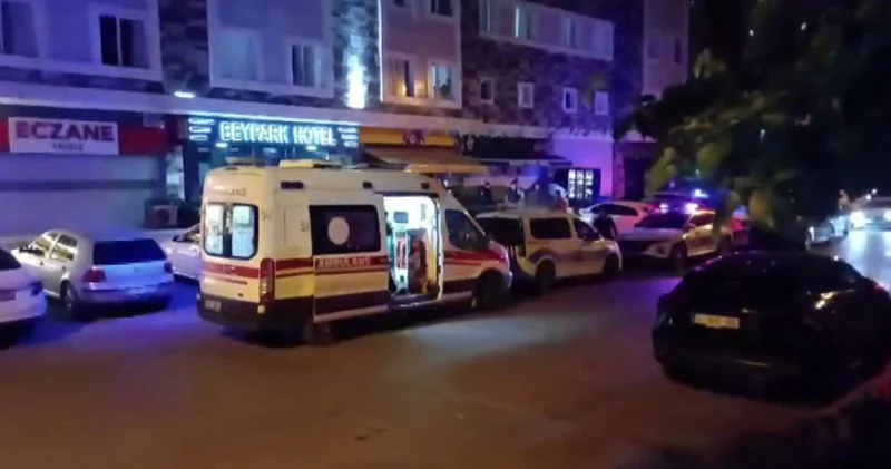 Esenyurt ta bir baba oğlunu vurdu