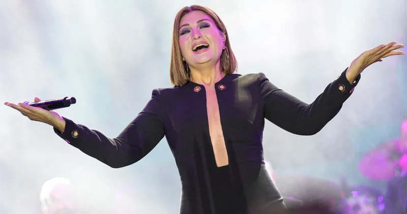 Sibel Can ın evlendiği söylentisi yalan çıktı Magazin haberleri