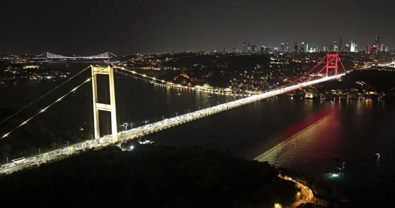Türk Boğazlarında köprüler sarı kırmızı Son dakika haberleri