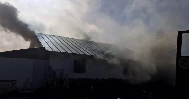Sakarya da yayla evinde yangın: 4 kişi ölümden döndü