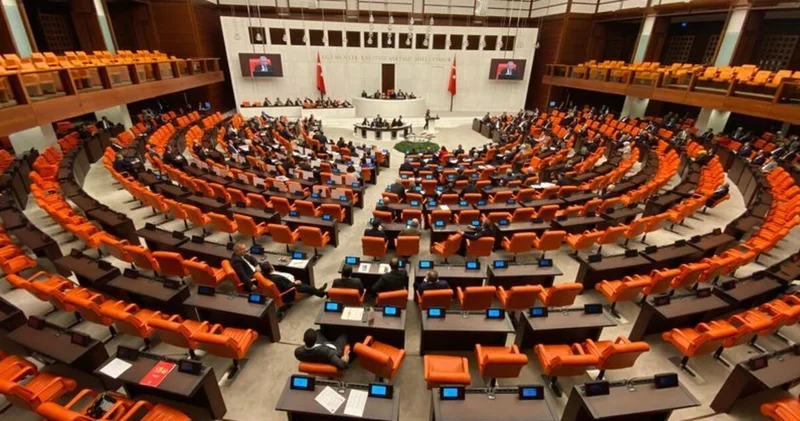AF ÇIKACAK MI? 10. Yargı Paketi ne zaman çıkacak, Meclis e geldi mi? 10. Yargı Paketi maddeleri ve içeriği
