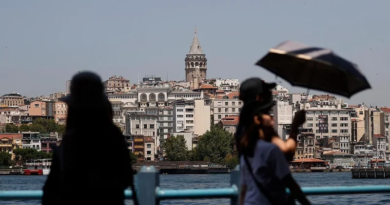 İstanbul da sıcaklık artacak, bazı ilçelerde ölüm riski de yükselecek