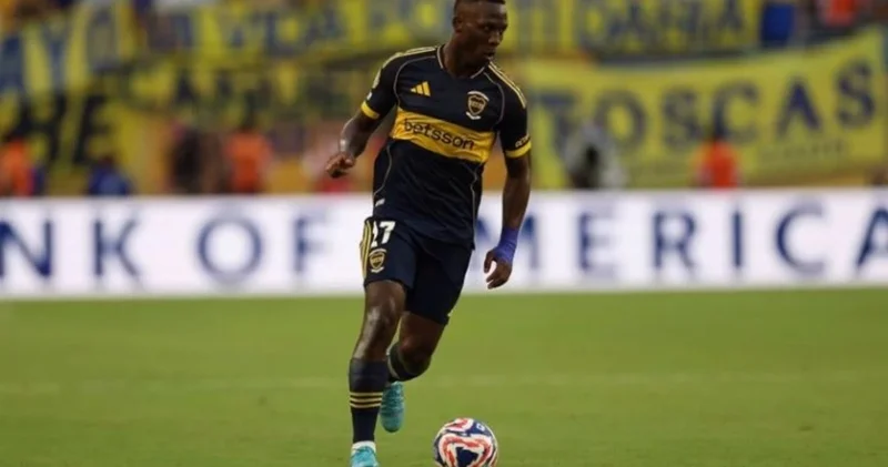 Senelik izne çıkıp turnuvaya katıldılar, Boca Juniors tan puan aldılar