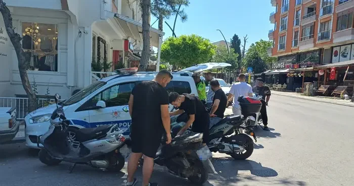 Edirne de motosikletlere yönelik denetimlerde 20 kişiye ceza uygulandı