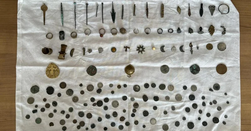 Nevşehir de tarihi eser niteliğindeki 157 sikke ve obje ele geçirildi
