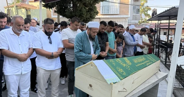 GÜNCELLEME Tekirdağ da silahlı saldırıda 9 yaşındaki çocuk öldü, 4 kişi yaralandı Tekirdağ Haberleri