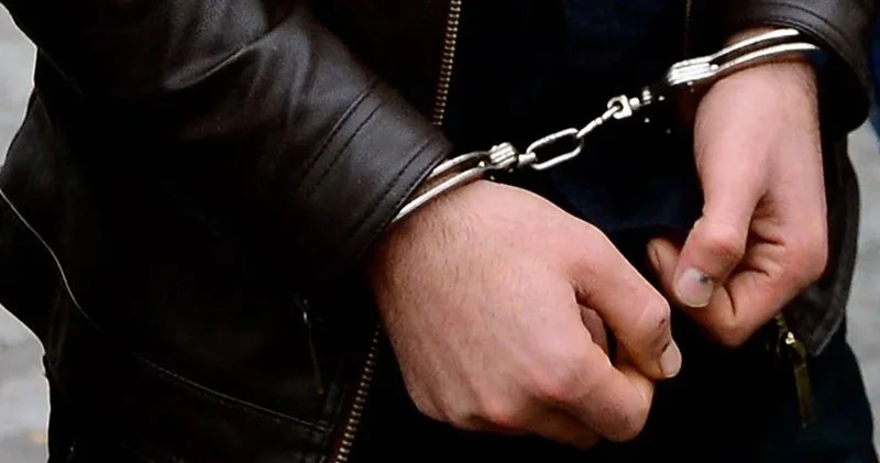 Kendilerini polis ve savcı olarak tanıtıp 58 milyonluk vurgun yaptılar