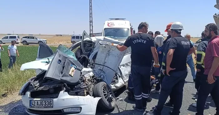 Mardin de TIR ile otomobil çarpıştı: 2 ölü, 1 ağır yaral