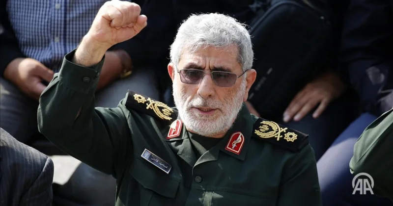 İsrail in saldırısında öldürüldüğü iddia edilen İranlı general, Tahran daki gösterilere katıldı