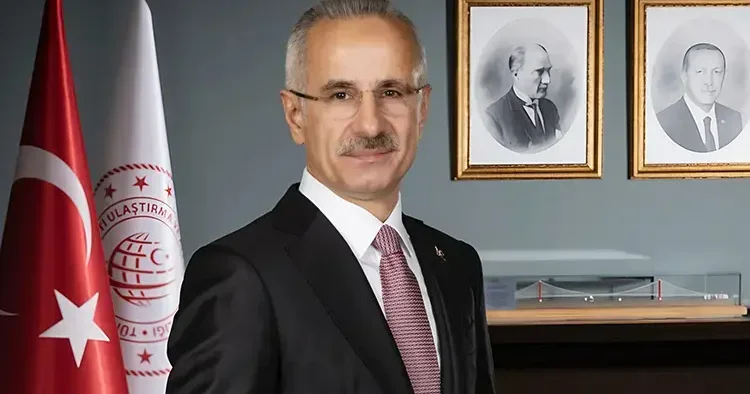 Bakan Uraloğlu ndan Irak ve İran da mahsur kalan uçaklar hakkında açıklama: Tahliyeler başladı