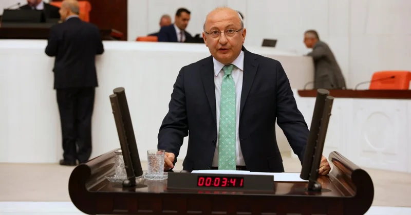 CHP’li Utku Çakırözer: Trump kızmasın diye bir kınama dahi yok