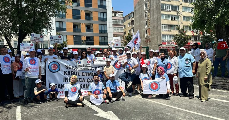 Sağlık çalışanları sefalet zammı na karşı eylemde