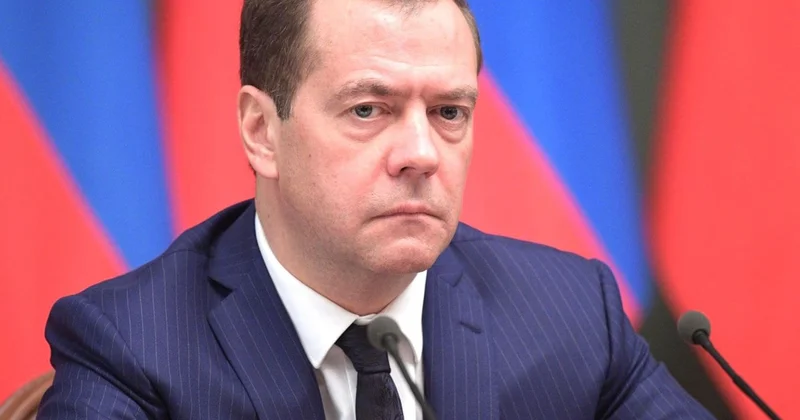 Medvedev den endişe verici AB yorumu: Artık açık bir tehdit Sözcü Gazetesi