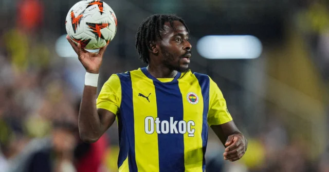 Fenerbahçeli yıldıza hırsızlık şoku: Soruşturma başlatıldı Futbol Haberleri
