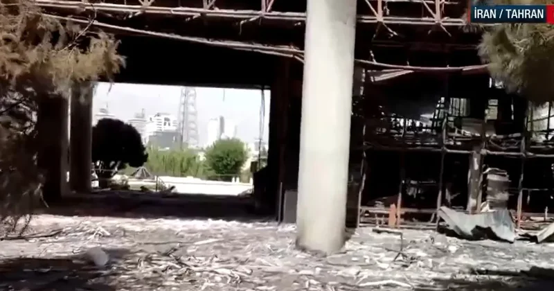 İşte katil İsrail in vurduğu TV binası: AHaber Tahran daki o yıkımı görüntülendi