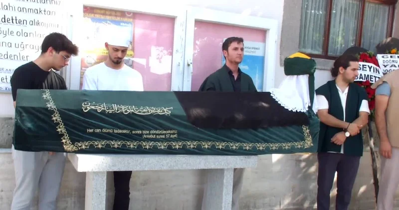 Tarikatı ayaklandıran şeyhin cenazesi defnedildi