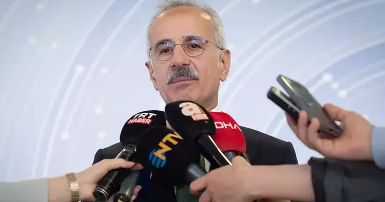 Bakan Uraloğlu cevapladı: İran ve Irak taki yolcu uçakları ne zaman yurda dönecek?