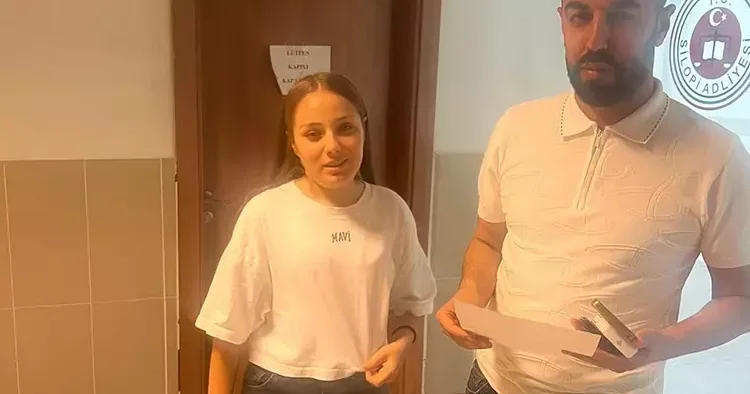 Yanlışlığı sınav sırasında fark etti, dünyası başına yıkıldı! 1 yıllık emeği heba oldu... Görevliler hakkında dava açtı