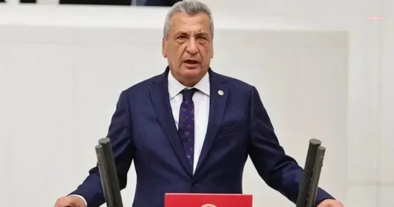 CHP’li Öztürkmen: Bakan Işıkhan ın arkadaşına 52 kamu dairesi bin 600 er liradan veriliyor; TOKİ mağdurlarına zulüm ediliyor!
