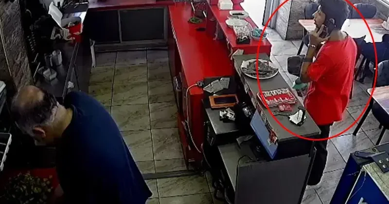 Esenyurt’ta dükkandaki sadaka kutusunu çalan şüpheli kamerada