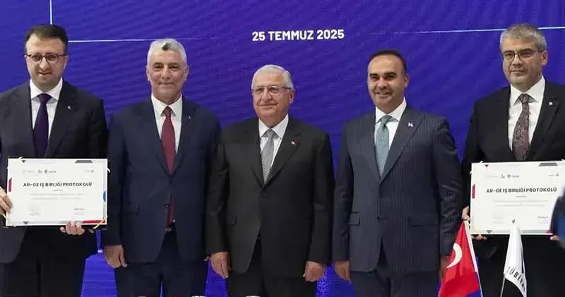 Bakan Kacır: GÖKHAN ile süpersonik hızlarda görev yapabilen füze projesini adım adım gerçeğe dönüştüreceğiz
