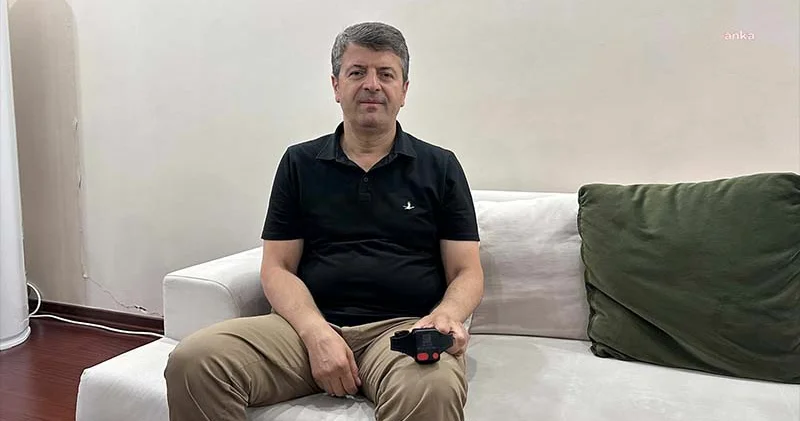 Ev hapsi kaldırılan Adıyaman Belediye Başkanı Tutdere nin elektronik kelepçesi çıkarıldı: Umudum ve dileğim; görevime dönerek halkımıza hizmet etmektir