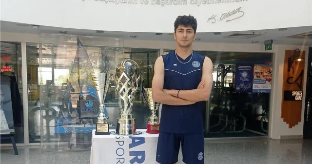 Nejat Efe Yavuz Arkasspor da Voleybol Haberleri